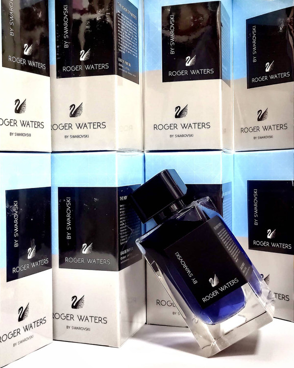 عطر Roger Waters با شیشه تیره و طراحی مردانه، مناسب برای استفاده روزانه
